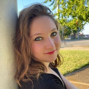 Meet your Posher, Sophia